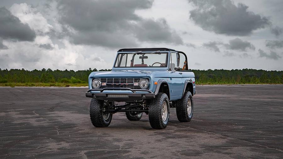  Ford Bronco by Velocity Restorations 1973 года  (фото 14 из 23)